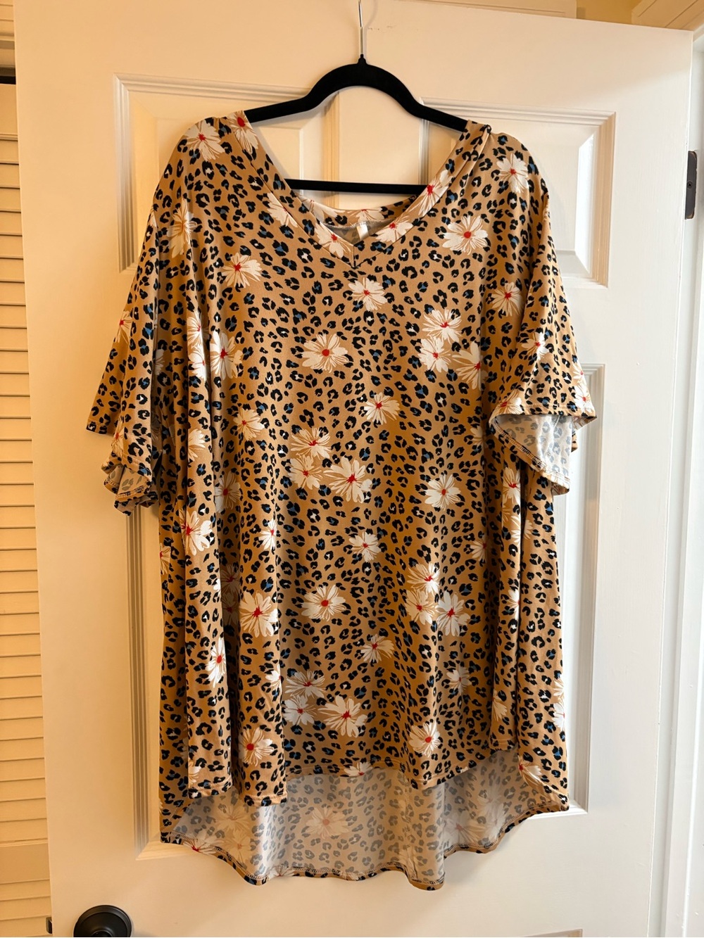 Floral Leopard Print V-Neck Tunic